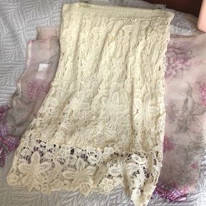 New lace skirt